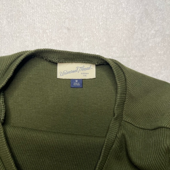 Universal Thread Ribbed Long Sleeve - Picture 4 of 4